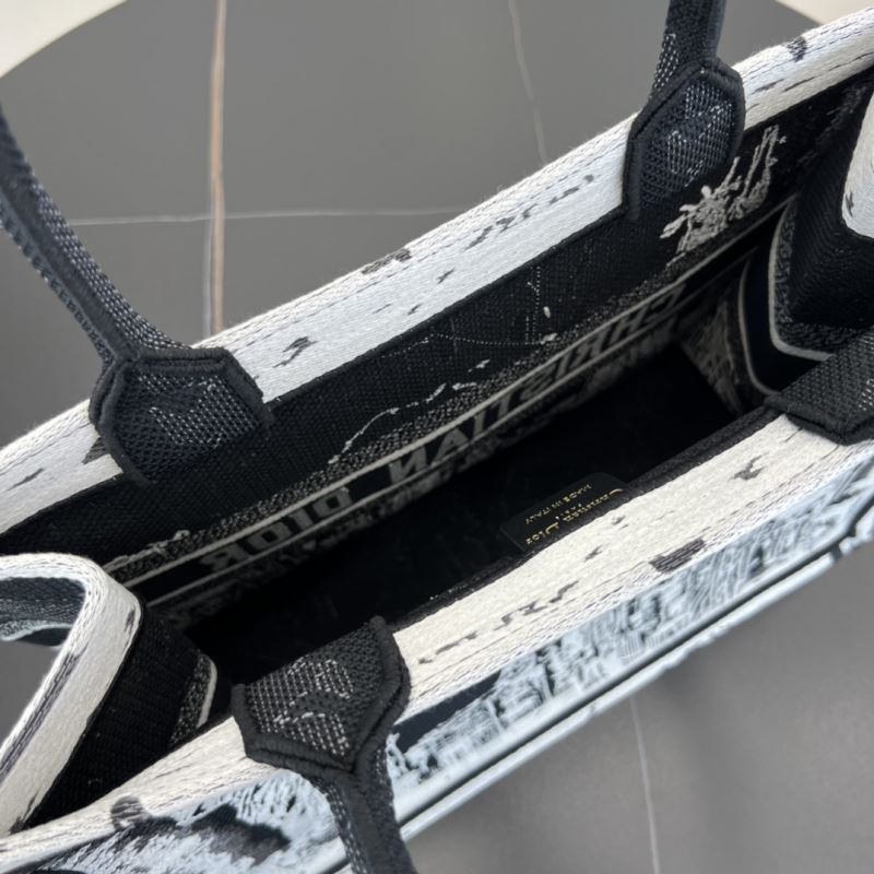 chr1st1an D10r shopping bags